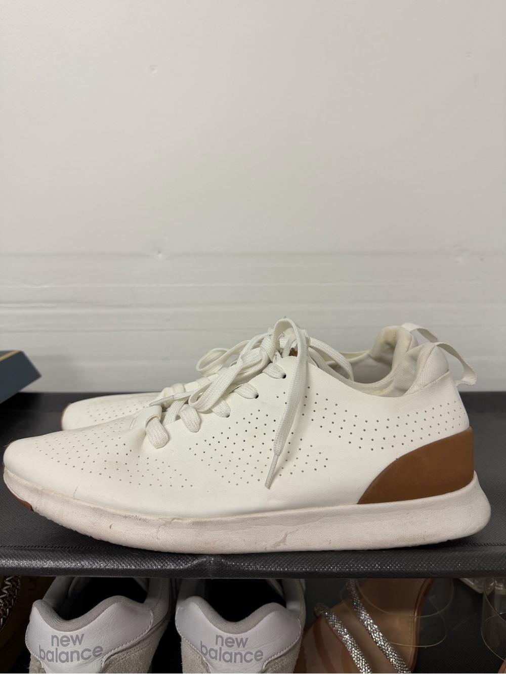 Steve Madden Men's Casual Lace-Up Sneakers in Off-White and Brown